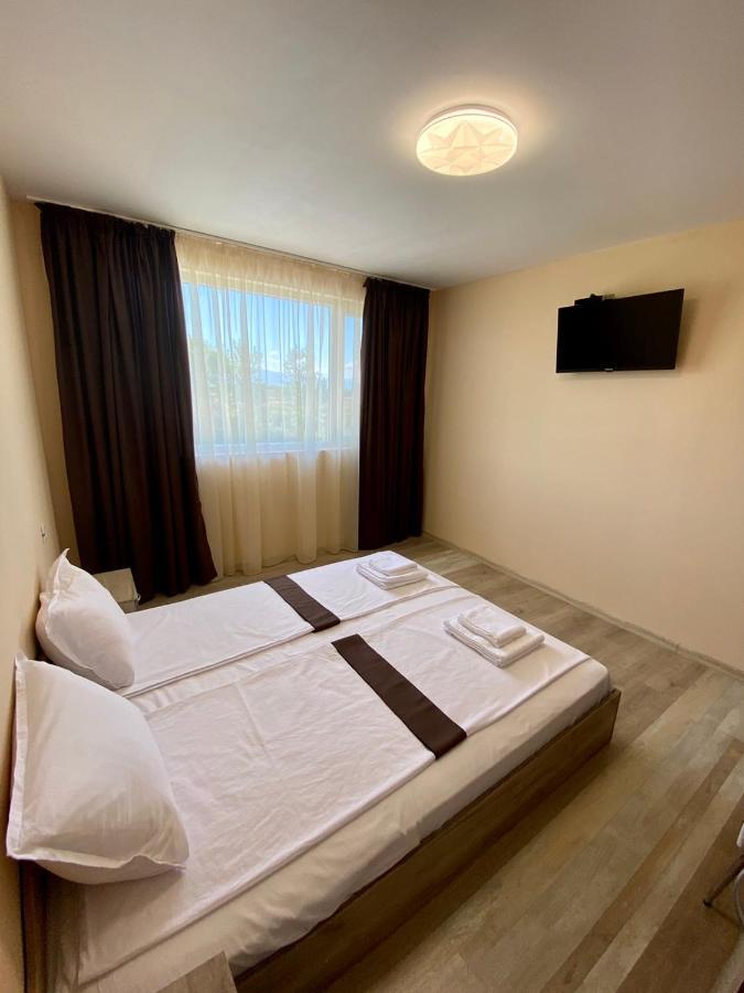 Hotel Sunrise Kalekovets Bagian luar foto